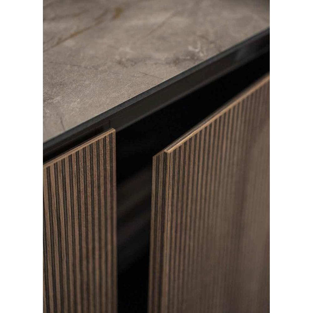 modern exclusive design mediaszekreny soft touch zarodasu ajto rendszer levagott sarkok domboru felulettel fem labbal nappali etkezo.jpg